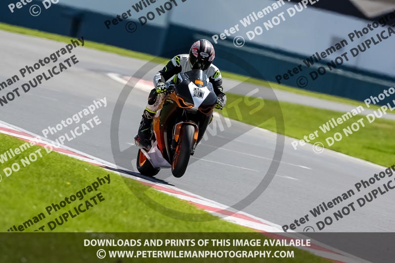 donington no limits trackday;donington park photographs;donington trackday photographs;no limits trackdays;peter wileman photography;trackday digital images;trackday photos